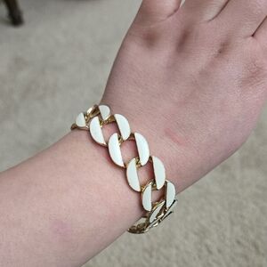 Elegant Gold and White Bracelet